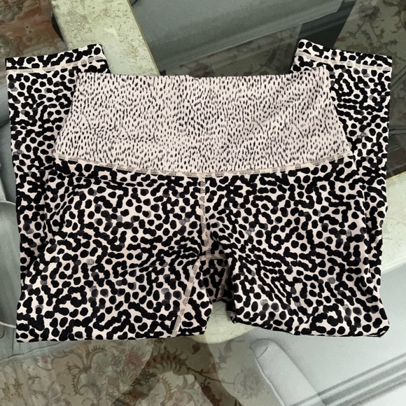 Leggings - Picture 2 of 3